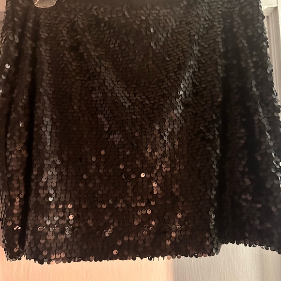 Express Black Sequin Mini Skirt Sz M - Picture 1 of 2
